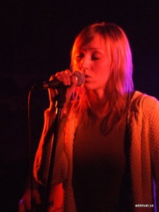 "Мамкины бусы". Фото с февральских концертов 2009 