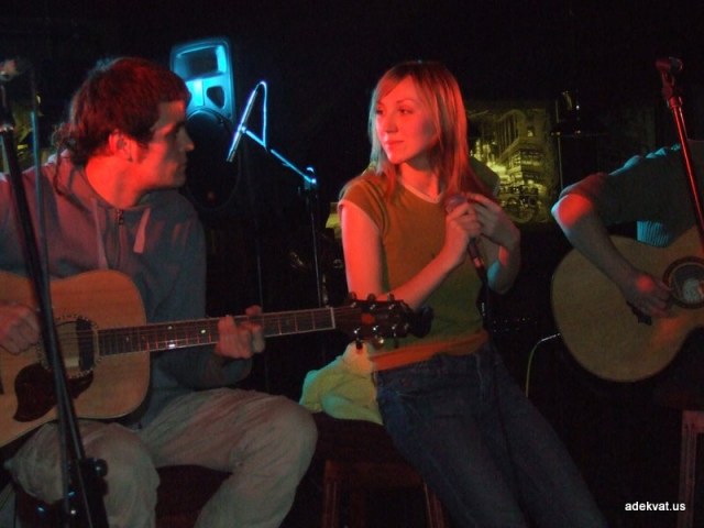 "Мамкины бусы". Фото с февральских концертов 2009