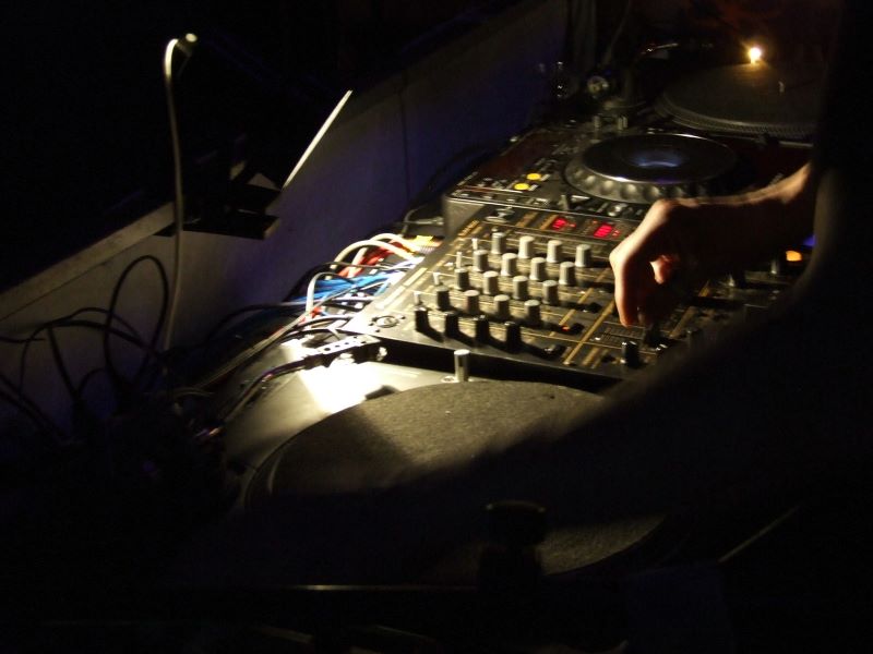 15/03/08 - Vesnah Krasnah! (DnB) @ Step