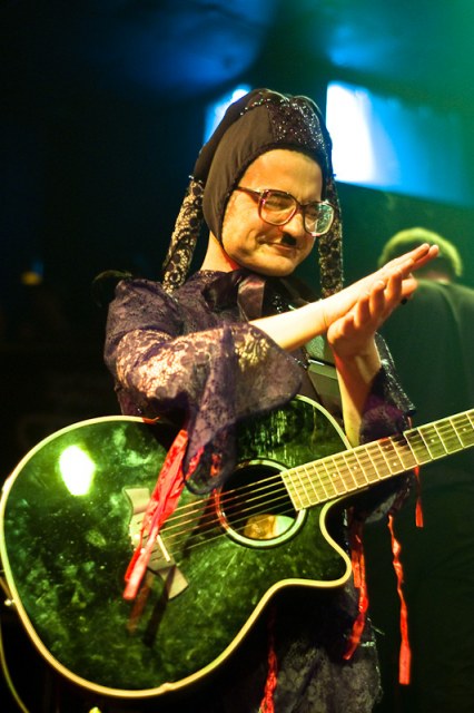 30/04/10 1-2-3-4-5 лет "Бо Промо"