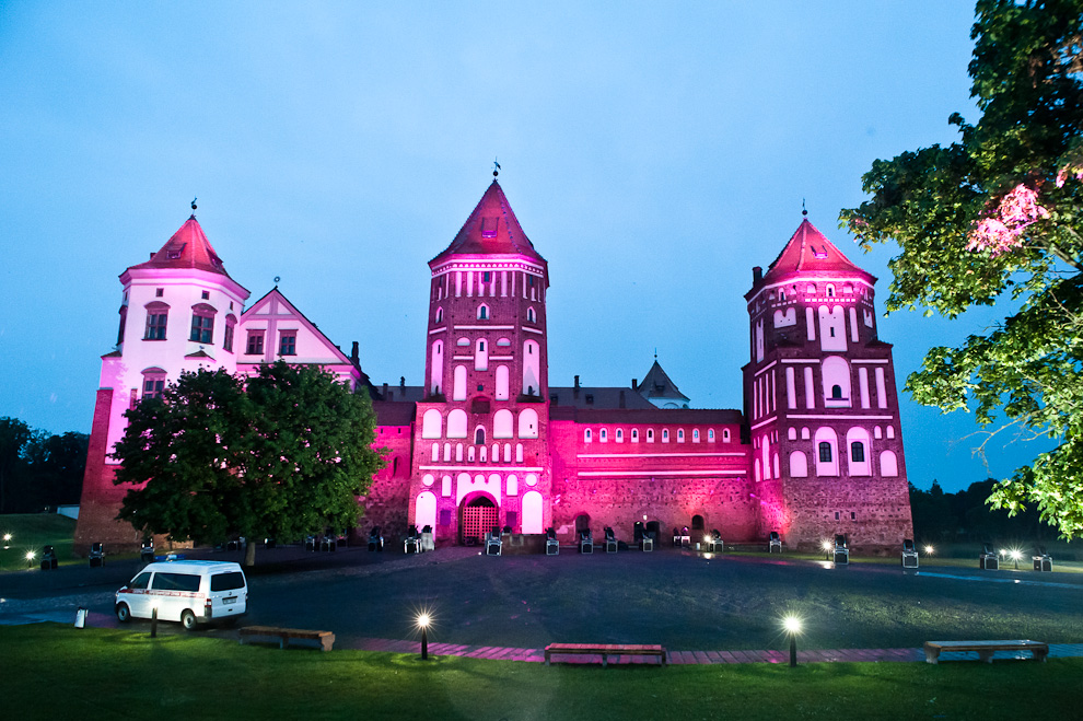 19/06/11 Музыкальные вечера ОНТ @ Мирский замок