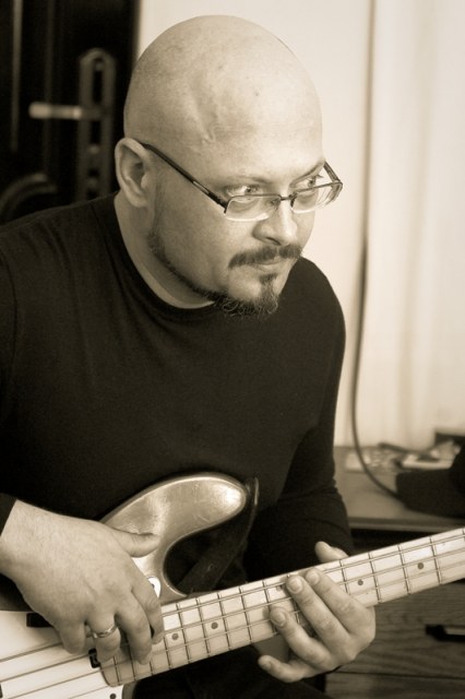 01/05/10 The UNB в студии и на концерте