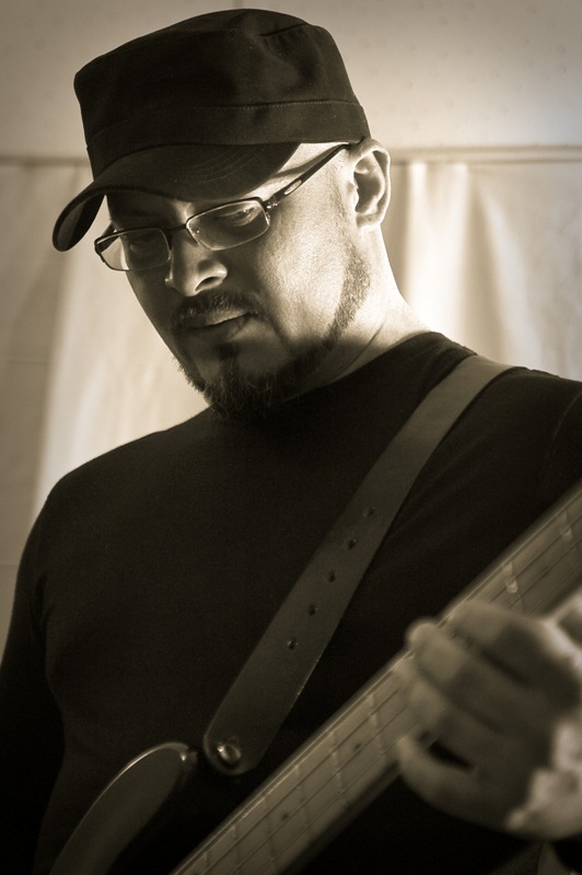 01/05/10 The UNB в студии и на концерте