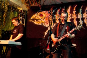 01/05/10 The UNB в студии и на концерте