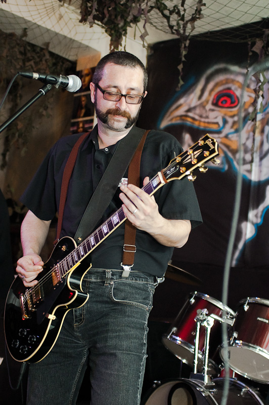 01/05/10 The UNB в студии и на концерте