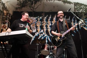 01/05/10 The UNB в студии и на концерте