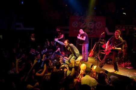 04/02/10 Группы "Силикон" и "Петля Пристрастия" в клубе "Реактор"