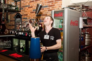 08/05/10 Miss Silence в пивной "История"