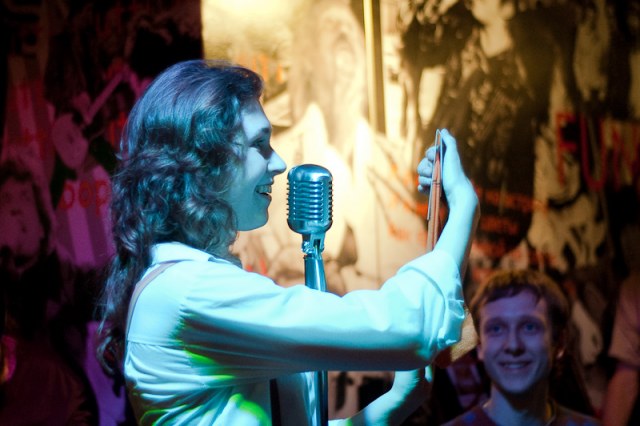 08/05/10 Miss Silence в пивной "История"