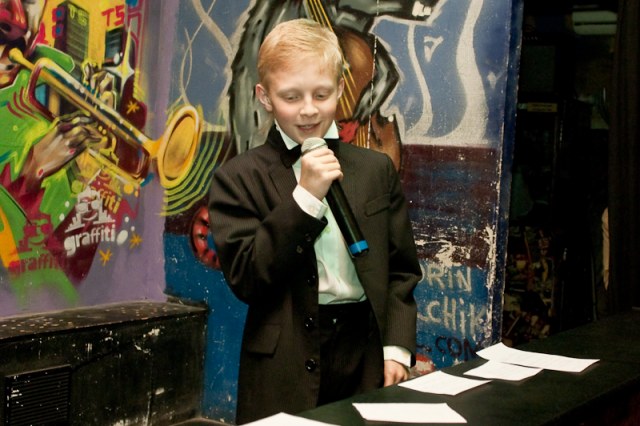 21/05/10 Юра Демидович в "Граффити"