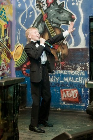 21/05/10 Юра Демидович в "Граффити"