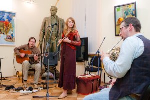 28/05/10 Дзівасіл у Купалаўскім музеі