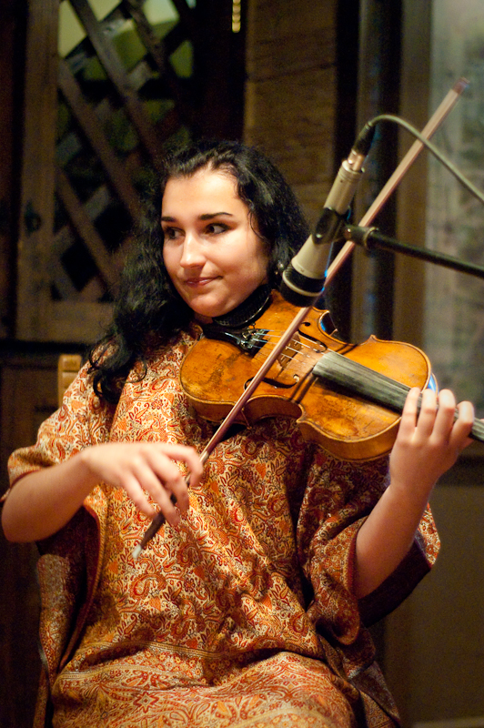 01/06/10 Массуд Талебани и Awindar