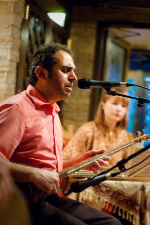 01/06/10 Массуд Талебани и Awindar