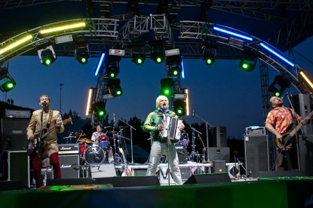 05/06/10 Рок за Бобров