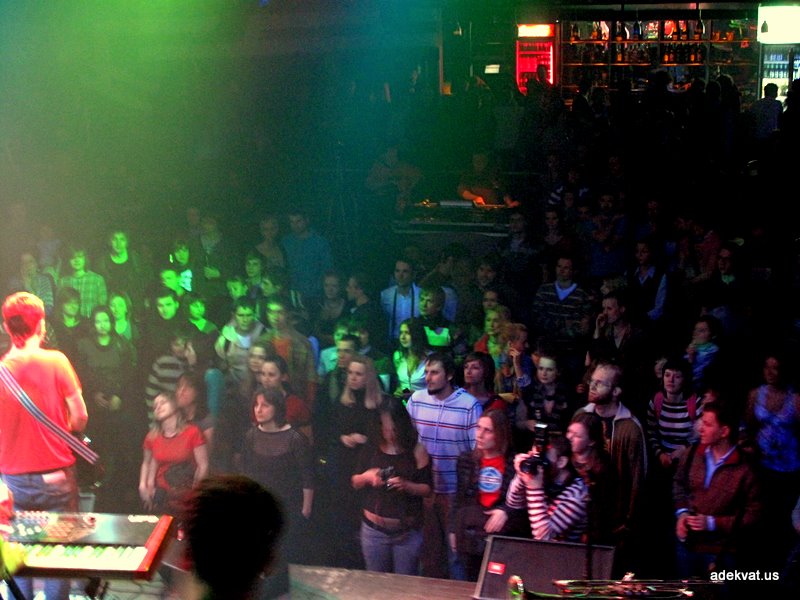 07/03/10 - Группа "Lюк" при участии группы CherryVata @ Реактор