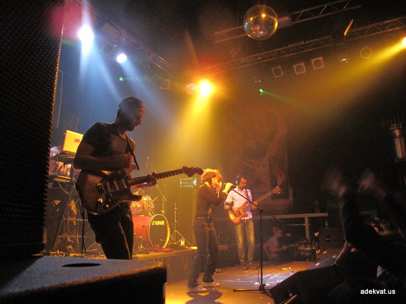 07/03/10 - Группа "Lюк" при участии группы CherryVata @ Реактор