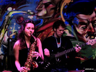 06/04/10 - Graffiti Open Music Fest: NicePrice