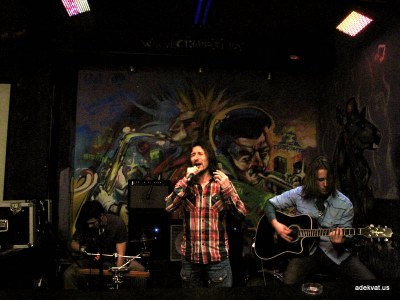 06/04/10 - Graffiti Open Music Fest: Floor Sixteen