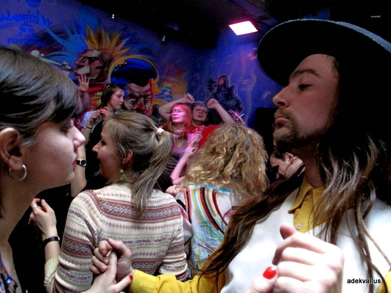 17/04/10 - Gipsy Sound System в Граффити