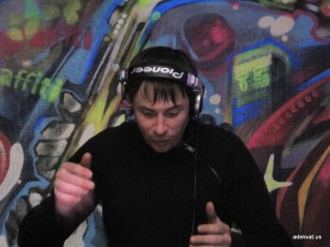 24/04/10 в Граффити. Играет Fila