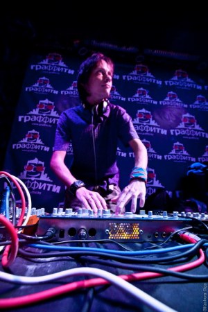 25/08/09 - Карп, Dreamlin, Egor Kaway, Vjik72 feat. B-Twisted в клубе «Граффити»