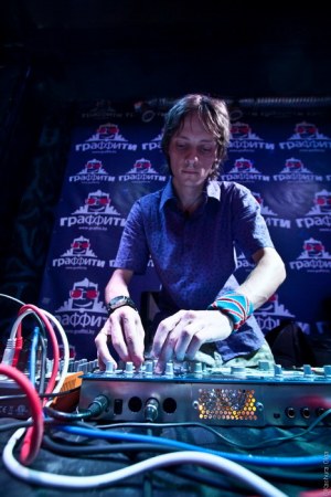 25/08/09 - Карп, Dreamlin, Egor Kaway, Vjik72 feat. B-Twisted в клубе «Граффити»