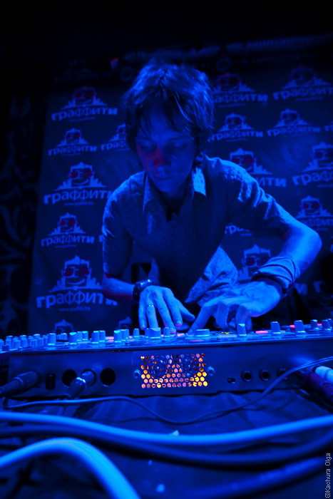 25/08/09 - Карп, Dreamlin, Egor Kaway, Vjik72 feat. B-Twisted в клубе «Граффити»
