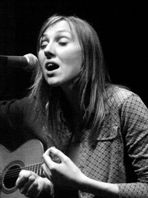 22/03/09 - "Мамкины бусы" в Граффити