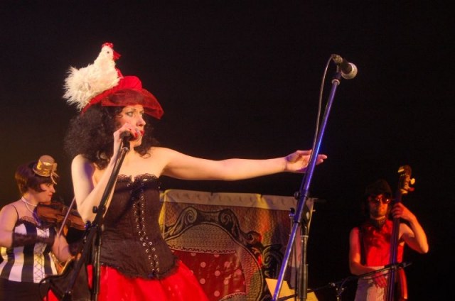 "Серебряная Свадьба" на Малой сцене Дворца Республики 22 февраля 2009 года.