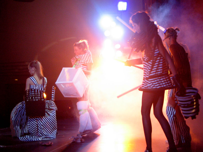 Наташа Суринович "Зебра"