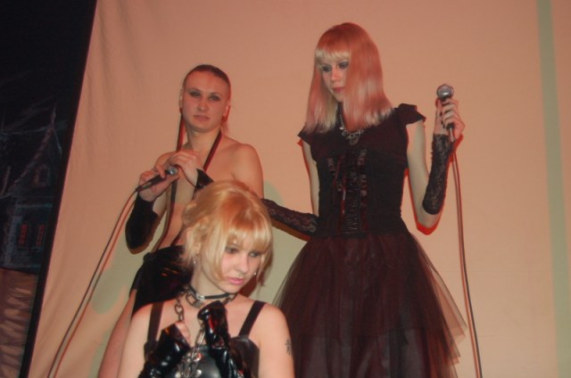 25/02/09 - Презентация дебютного альбома группы Till It Bleeds в клубе Гудвин